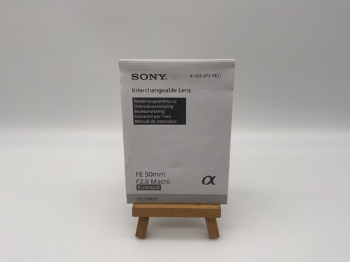 Sony 50mm macro alpha - f2.8,