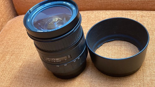 Sigma zoom 8 - sigma, f2.8