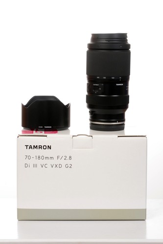Tamron 180mm 8 di iii - f/2.8,