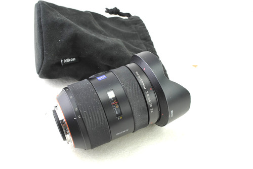 Sony f2 8 - 24-70, mm