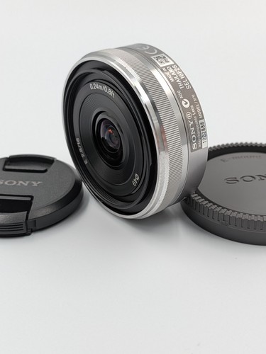 Sony sel16f28 16mm 2 8 - e,